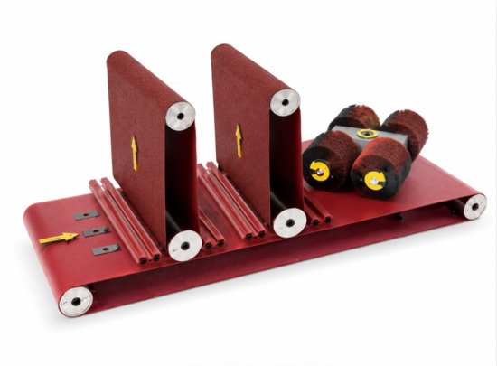 Deburring machine for blanks